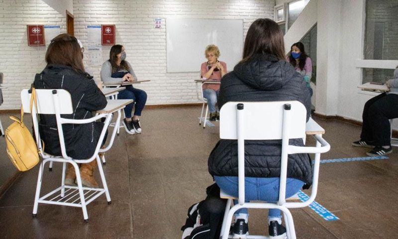 Comenzó Un Taller De Orientación Vocacional Para Jóvenes De Ushuaia ...