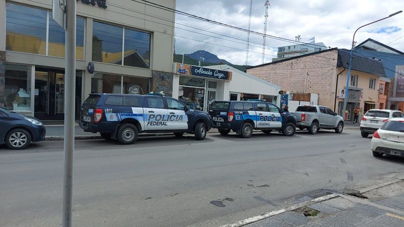 Allanamientos En Ushuaia Y Río Grande Por Orden De Un Juez De Mar Del Plata Diario Del Fin Del 0203